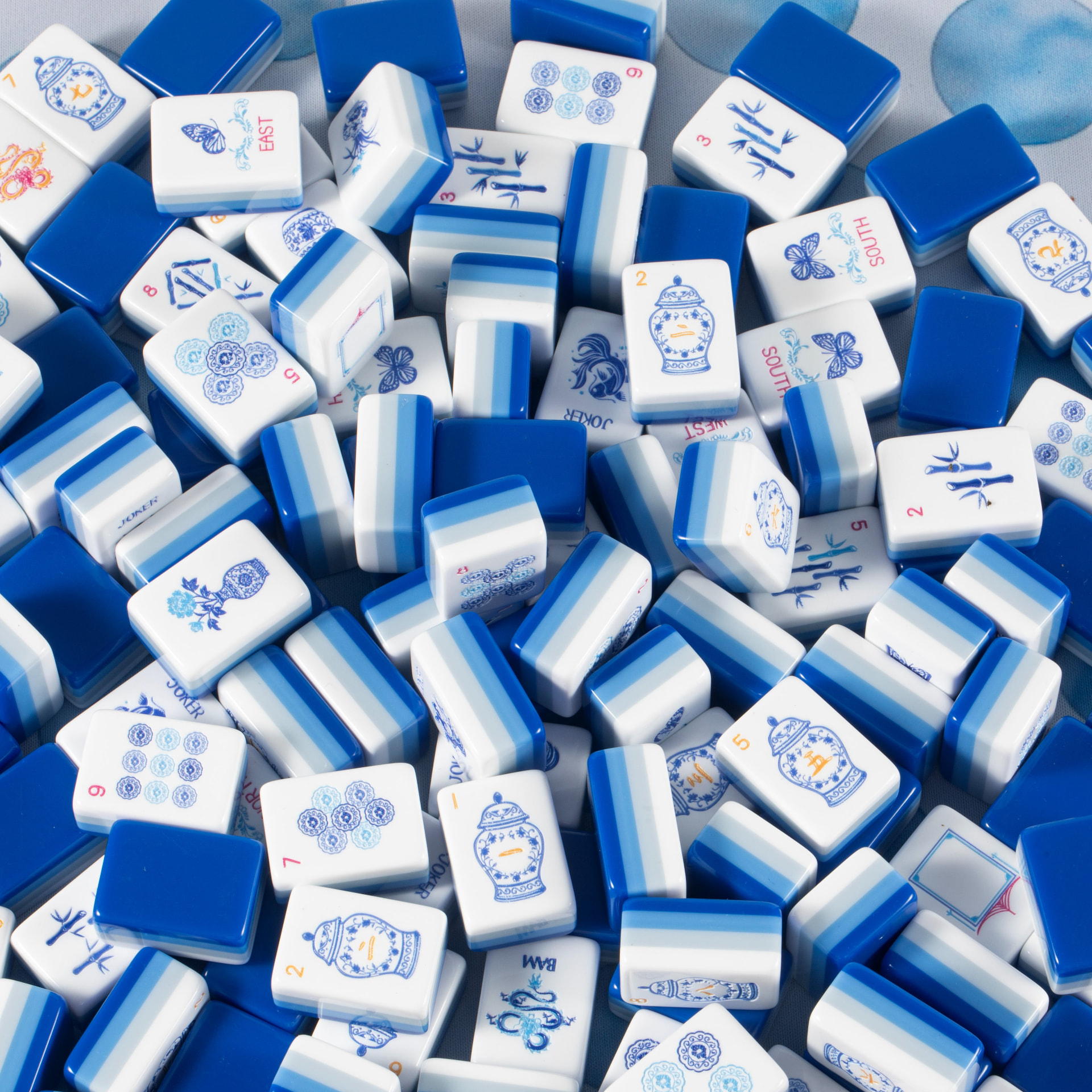 Porcelain Blue American mahjong tile set